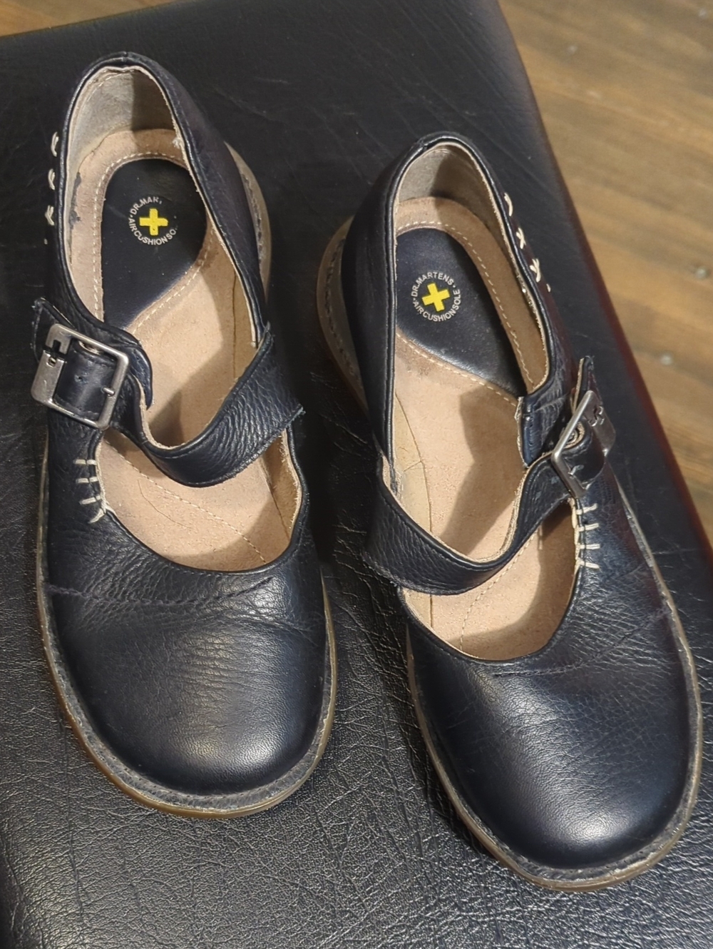 DR MARTENS black mary jane buckle shoes - size 6